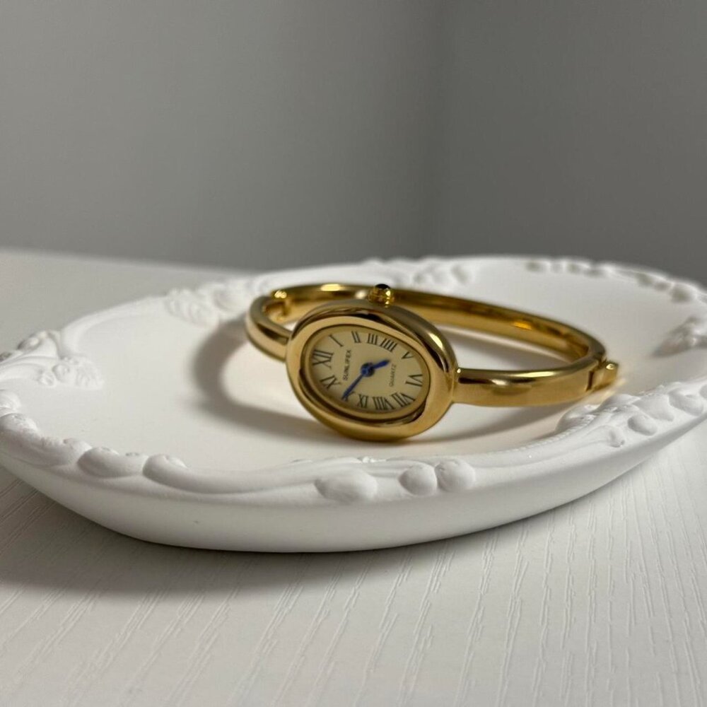 SKU:0249 Retro Gold Women Watch Bracelet Vintage vibe Stainless steel+ gift bag - Picture 3 of 6